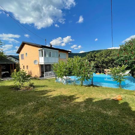 Pool Villa サラエヴォ エクステリア 写真